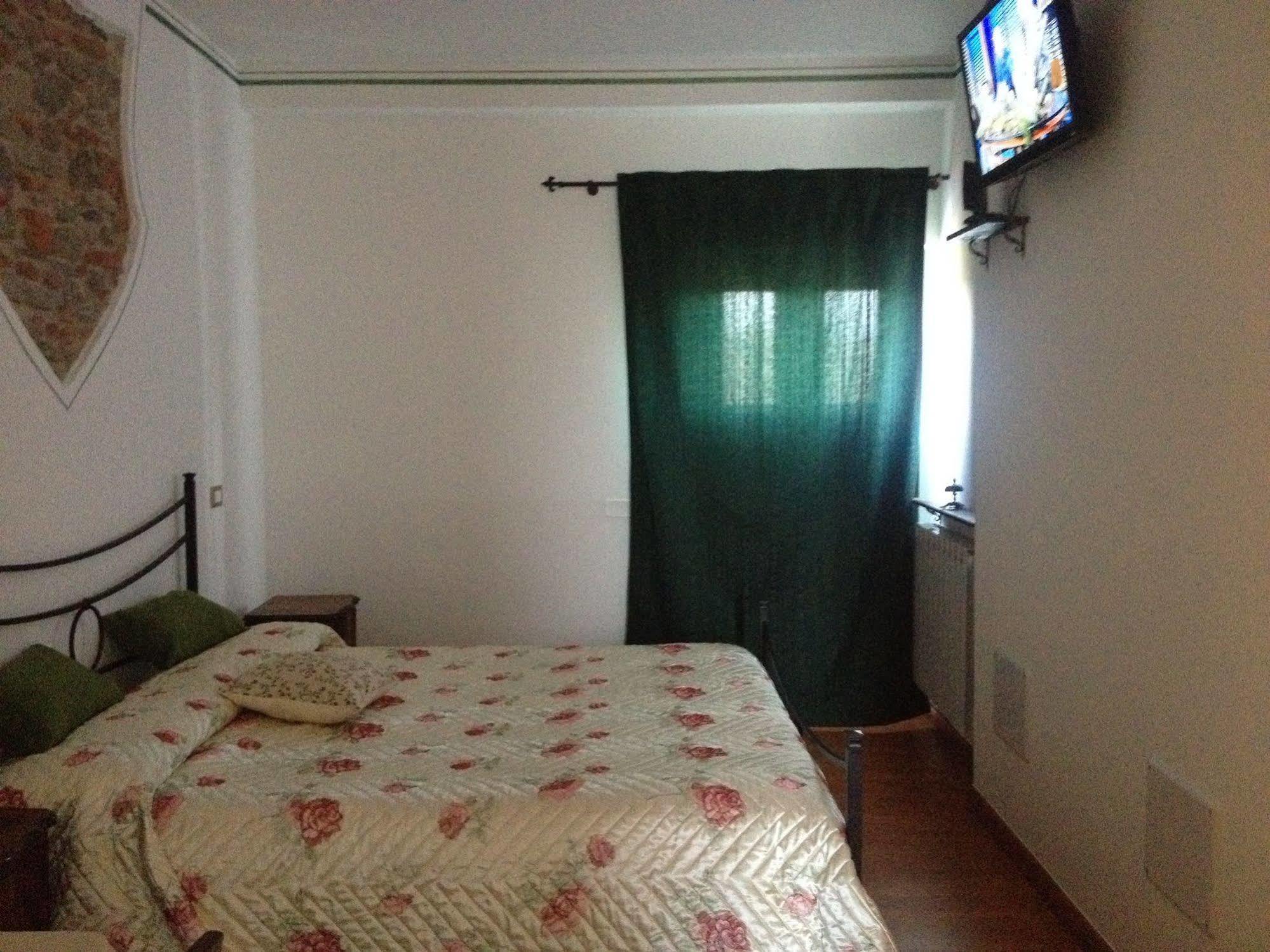 Casale Litta B&B Al Castello المظهر الخارجي الصورة